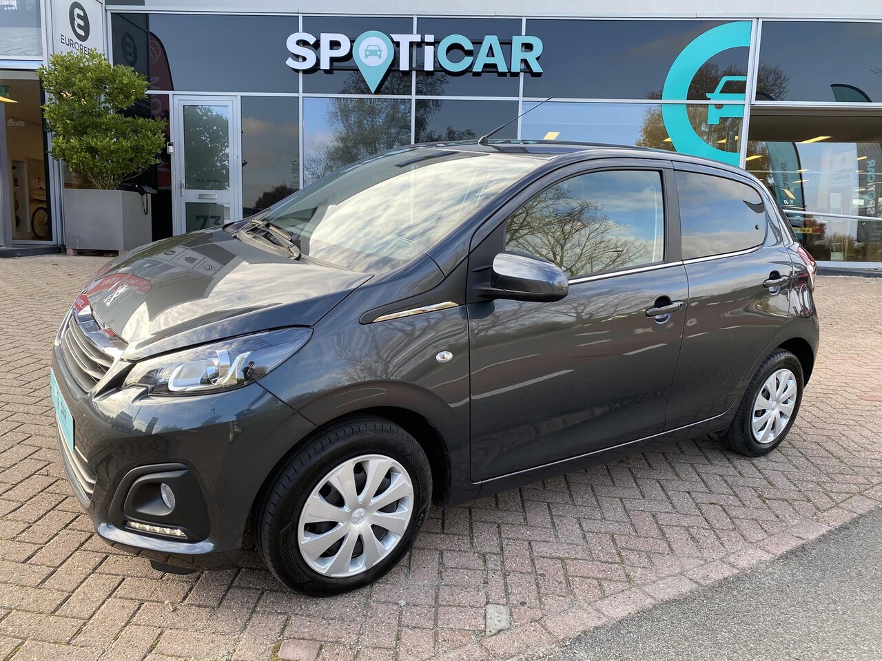 Peugeot 108 - 1.0 e-VTi 72 pk Active 5 deurs - AutoWereld.nl