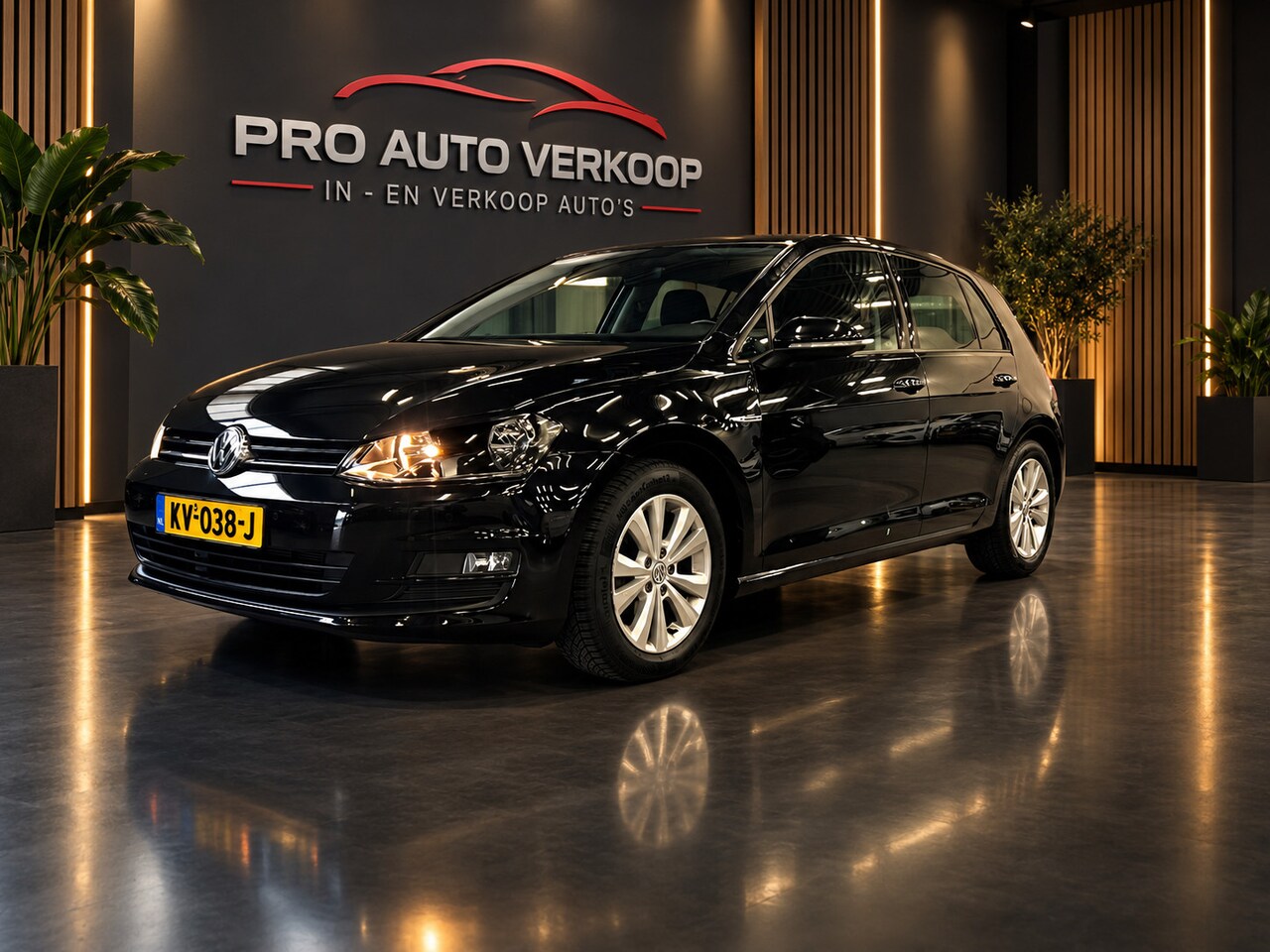 Volkswagen Golf - 1.0 TSI Connected Series Carplay_Camera_Navi_Clima - AutoWereld.nl