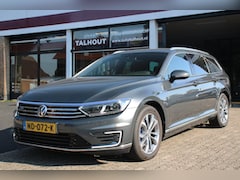 Volkswagen Passat Variant - 1.4 TSI GTE Connected Series | HYBRIDE | TREKHAAK | NAVIGATIE | STOELMASSAGE |
