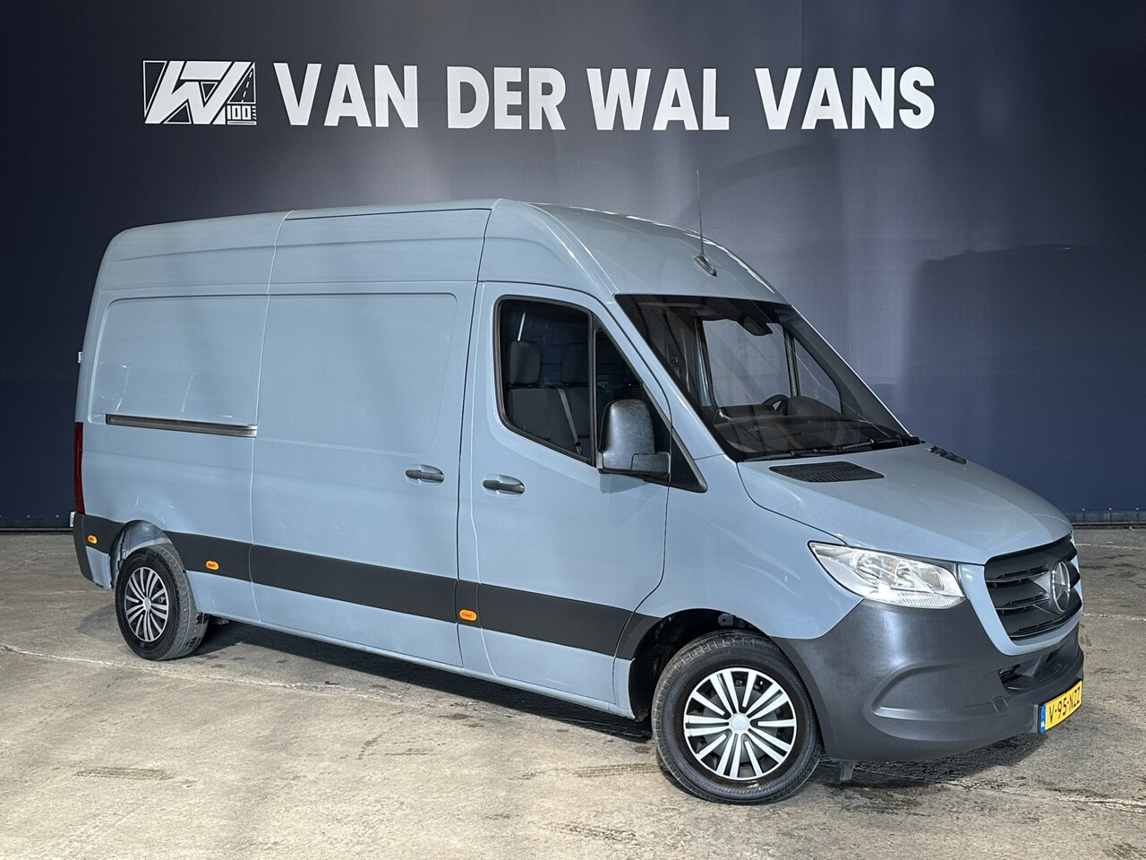 Mercedes-Benz Sprinter - 211 CDI L2H2 Euro6 Airco | Camera | Navigatie | Apple Carplay | Android Auto Bijrijdersban - AutoWereld.nl