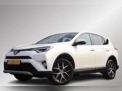 Toyota RAV4 - 2.5 Hybrid Style, Trekhaak, Stoelverwarming, BSM, NAVI
