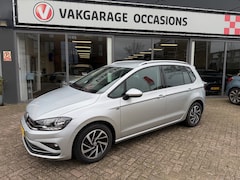 Volkswagen Golf Sportsvan - 1.0 TSI Highline Automaat, vol optie