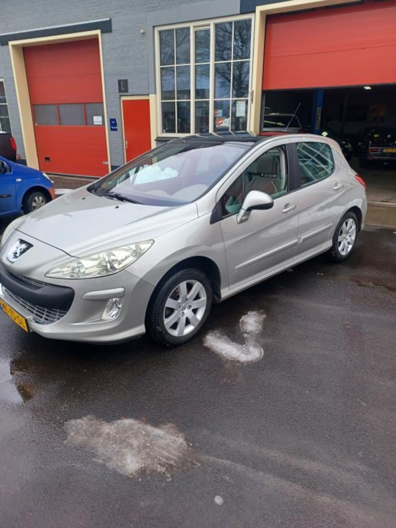 Peugeot 308 - 1.6 VTi XTmet nieuwe APK 2027 januari - AutoWereld.nl