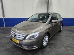 Mercedes-Benz B-klasse - 180 Ambition Automaat
