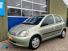 Toyota Yaris - 1.3-16V VVT-i Sol|Automaat|Airco|Trekhaak|APK|