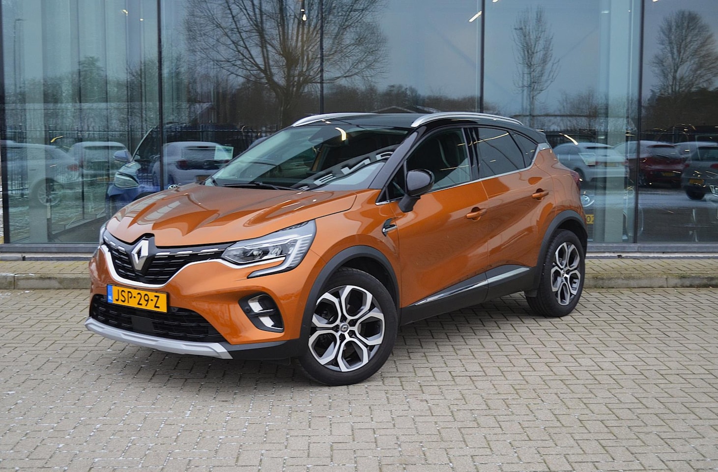Renault Captur - 1.3 TCe 130 Edition One | Navigatie| Camera| 18 Inch | Dig. Cockpit | Stoel + stuurverwarm - AutoWereld.nl