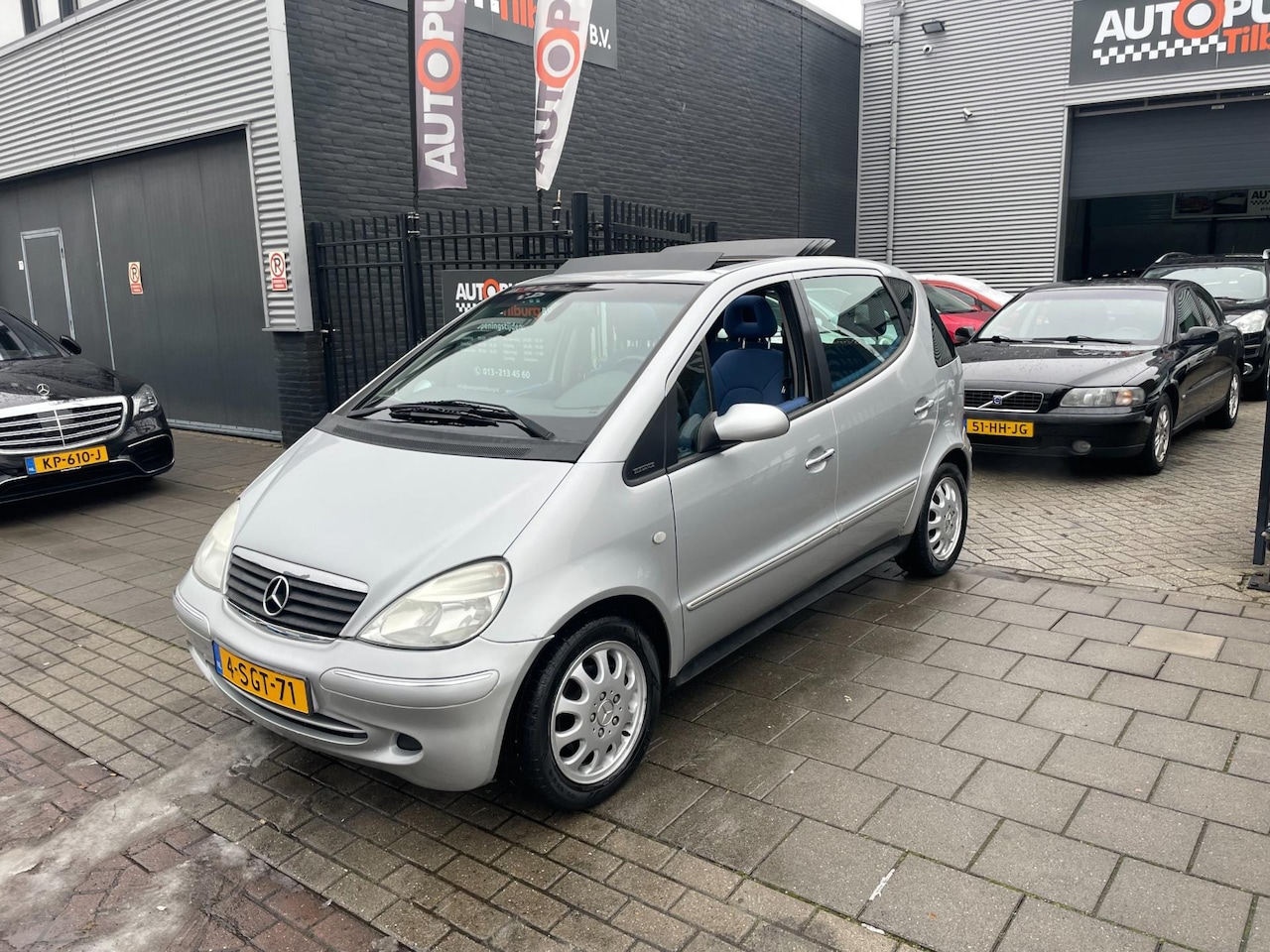 Mercedes-Benz A-klasse - 160 Elegance Lang Pano Trekhaak Airco NAP APK - AutoWereld.nl