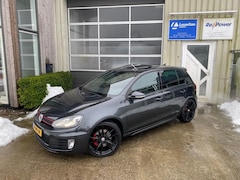Volkswagen Golf - 2.0 GTI Pano/Leer/Dynaudio