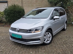 Volkswagen Touran - 1.5 TSI Comfortline Business 7p AUT
