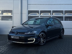 Volkswagen Golf - 1.4 TSI GTE HYBRID / CARPLAY / E-MODE / CLIMA / CRUISE /