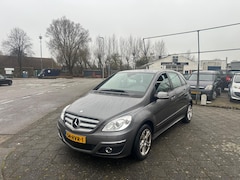 Mercedes-Benz B-klasse - 200 Automaat Airco Nette auto