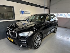 BMW X3 - XDrive20i High Executive Navi|Leder