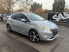 Peugeot 208 - 1.2 PureTech Style Pack Plus