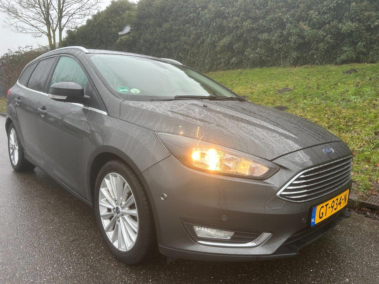 Ford Focus Wagon - 1.5 TDCI Titanium - Navi - Clima - Cruise - AutoWereld.nl