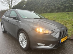 Ford Focus Wagon - 1.5 TDCI Titanium - Navi - Clima - Cruise
