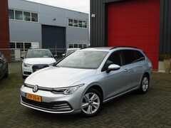 Volkswagen Golf - 1.0 eTSI Life Business, Automaat, Cruise
