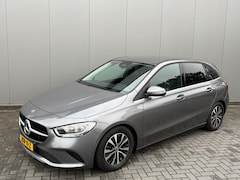 Mercedes-Benz B-klasse - 180 Automaat Mild-Hybrid Business Navigatie/Camera/Stoel-stuurverwarming