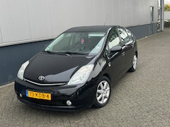 Toyota Prius - 1.5 VVT-i Business Edition airco Nieuwe apk pdc