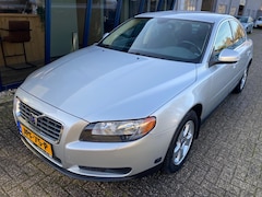 Volvo S80 - 2.5 T Kinetic 200PK Automaat 78.000KM