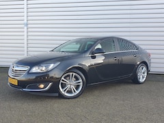 Opel Insignia - 1.4 T Business+ Clima/Cruise/NAVI/ LM 18"