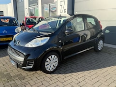 Peugeot 107 - 1.0 AUTOMAAT | AIRCO| ELEKTR PAKKET | NAP |