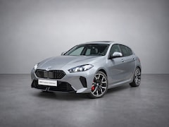 BMW 1-serie - 120 M Sport Design Edition | M Sportpakket Pro | Achteruitrijcamera | Panoramadak elektris