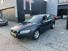 Volvo V70 - 2.0 Kinetic 3e Eigenaar Trekhaak Airco PDC NAP APK
