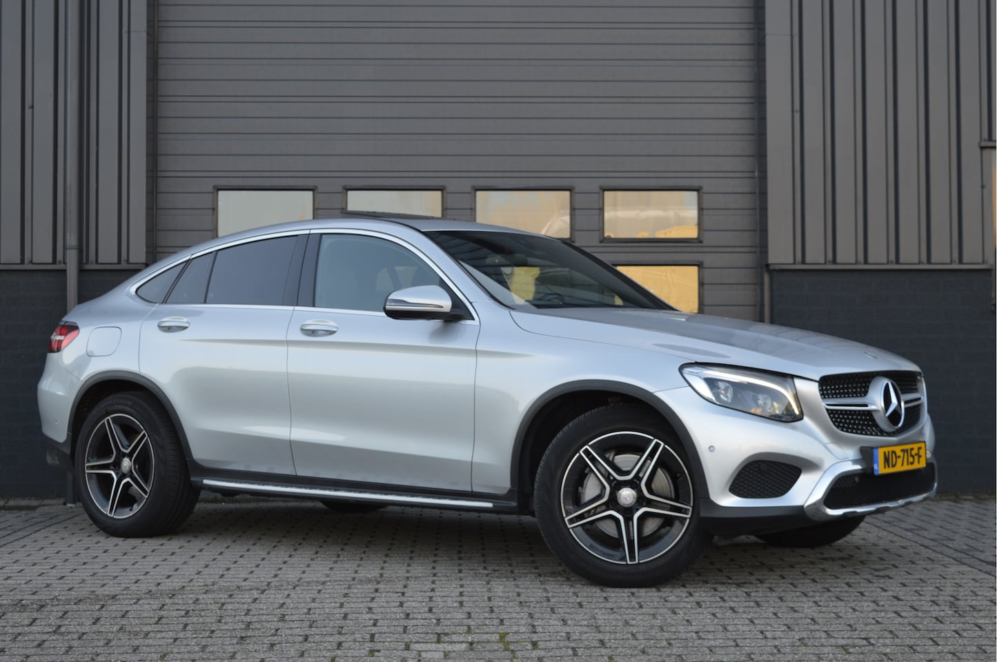 Mercedes-Benz GLC-klasse Coupé - 250 4MATIC | ORG. NL | SCHUIFDAK | CAMERA | LED | - AutoWereld.nl