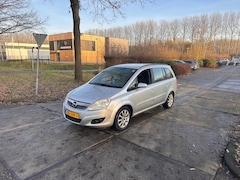 Opel Zafira - 1.8 Temptation