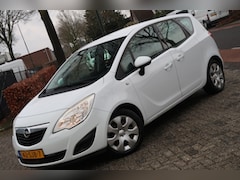 Opel Meriva - 1.7 CDTi Edition APK 01-2027 / Trekhaak / Navi / Airco / 1e eig
