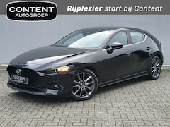 Mazda 3 - 3 e-SkyActiv-G M Hybrid Luxury + Trekhaak / HUD / Add. Cruise / Navigatie + Camera / Stoel