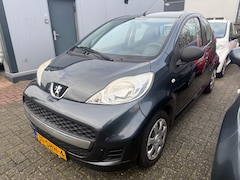 Peugeot 107 - 1.0-12V XR 2011 Airco Nieuwe APK