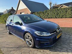Volkswagen Golf - 1.5 TSI Highline Business R line rline