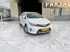 Toyota Auris - 1.8 Hybrid Executive Cam/Cruise/PDC