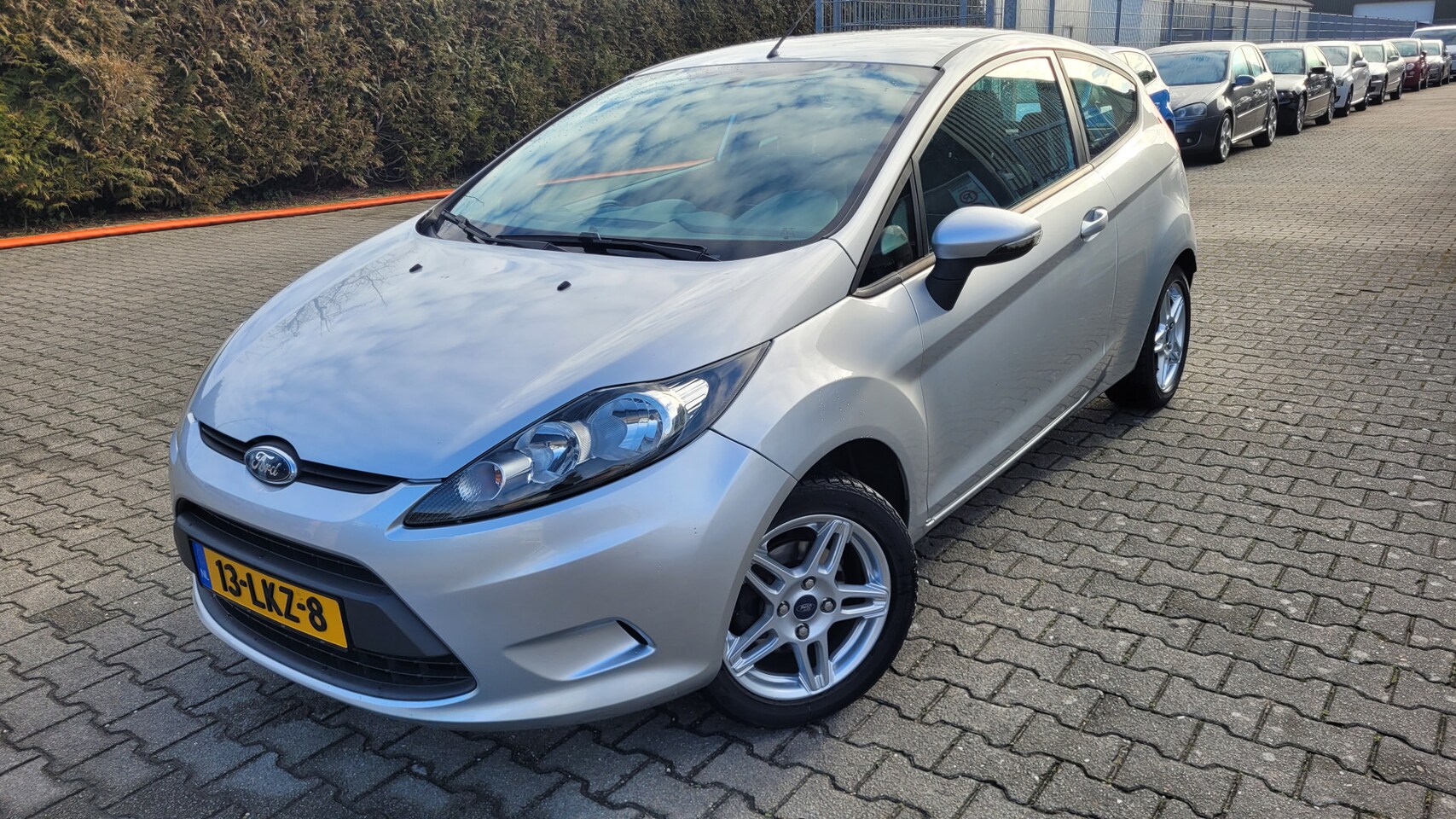 Ford Fiesta - 1.25 Limited Airco Zeer netjes - AutoWereld.nl