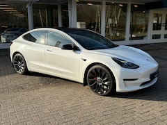 Tesla Model 3 - Performance AWD 82 kWh AUTOPILOT, WARMTEP, PANO