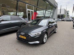 Audi A3 Sportback - 40 TFSI e Advanced edition | Demo l MMI navigatie plus MMI touch l Cruise Control l Apple