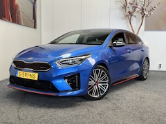 Kia Pro cee'd - ProCeed 1.6 T-GDI GT LEDER/ALCANTARA ADAPTIVE CRUISE CONTROL ACHTERUITRIJCAMERA RIJSTROOKS