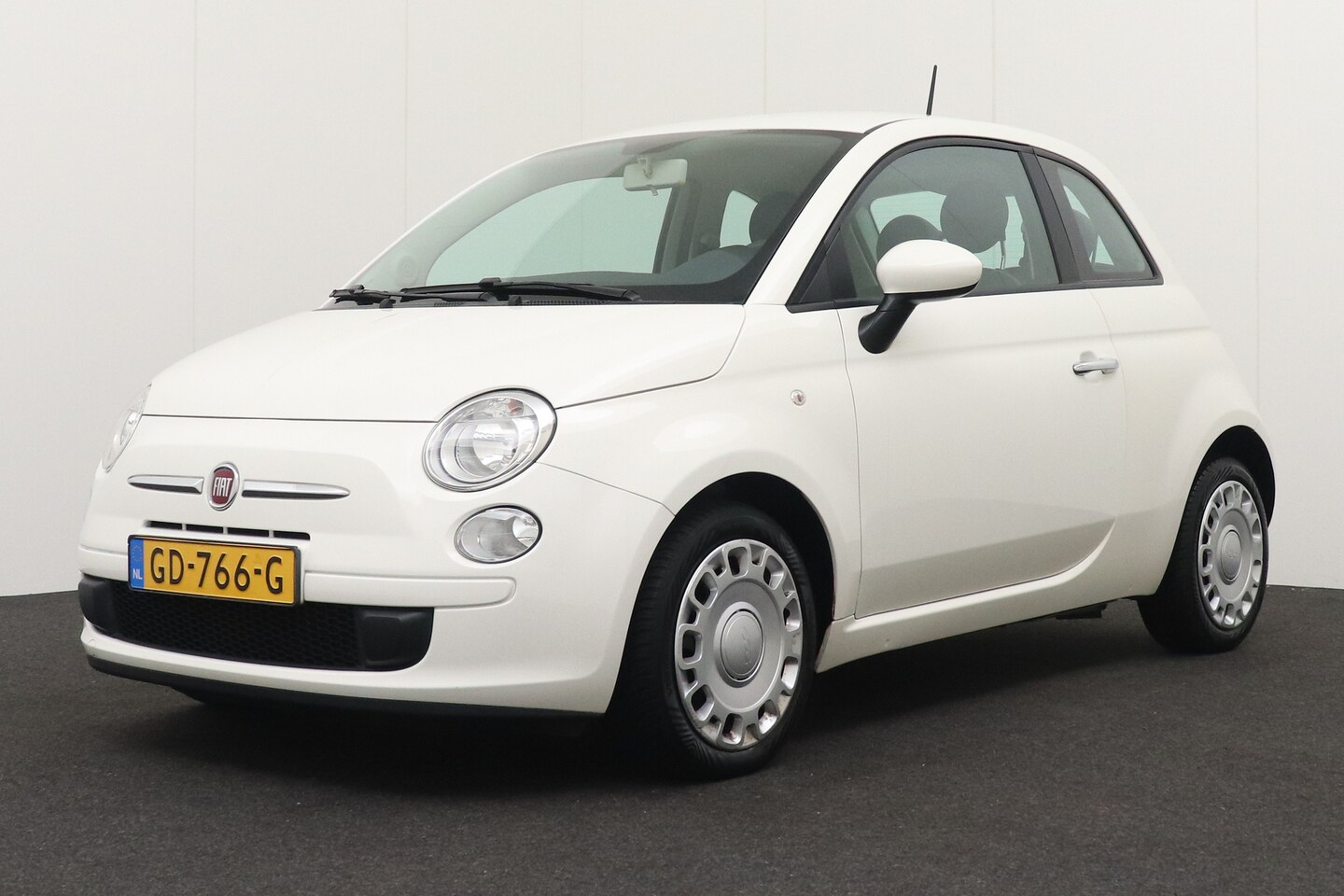 Fiat 500 - 1.0 Pop Comfort Pack NL-Auto Airco Lederen Stuurwiel - AutoWereld.nl