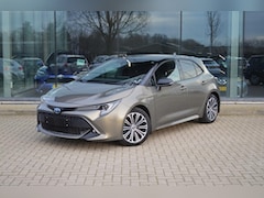 Toyota Corolla - 2.0 Hybrid Executive | Trekhaak | Head-up | BI-tone | Stuur- stoelverwarming