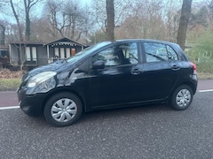 Toyota Yaris - 1.0 VVTi Acces AIRCO 5 DEURS ZWART