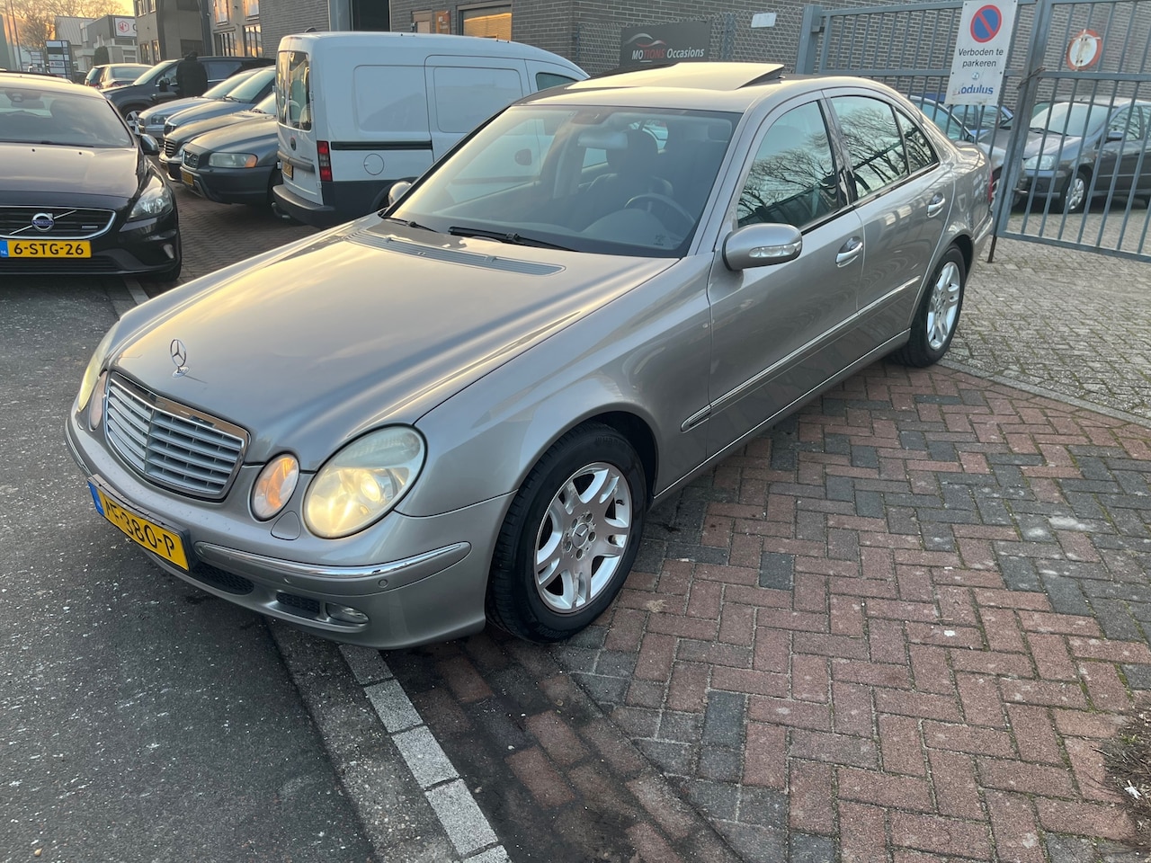 Mercedes-Benz E-klasse - 280 Avantgarde! AUTOMAAT! XENON! - AutoWereld.nl