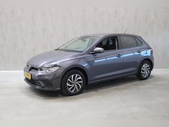 Volkswagen Polo - 1.0 TSI Life/PDC/Navi/Carplay Rijklaar incl bovag garantie