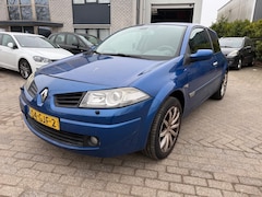Renault Mégane - 1.6-16V Tech Line Xenon Clima Nap