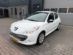 Peugeot 206 - 1.4 Sportium 5drs| Airco|Trekhaak|Distributieriem vervangen|Nieuwe APK