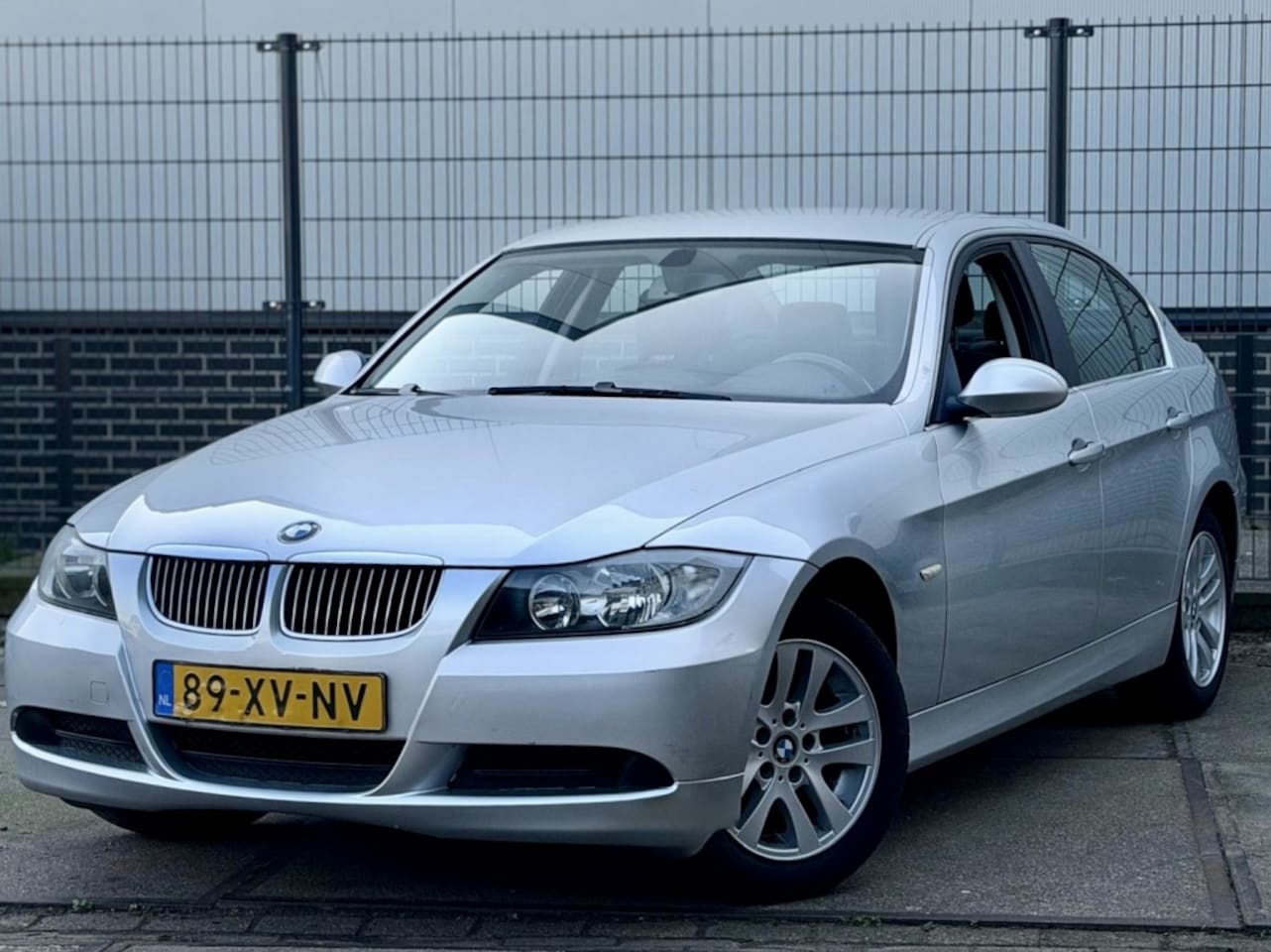 BMW 3-serie - 318i Business L |Airco |CruiseC |Nieuwe APK | - AutoWereld.nl