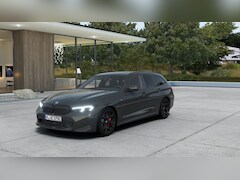 BMW 3-serie Touring - 330e M Sport Automaat / Trekhaak / Sportstoelen / Adaptieve LED / Active Cruise Control /