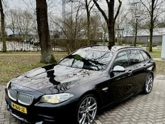 BMW 5-serie Touring - M550XD| pano| trekhaak afneembaar|