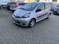 Toyota Aygo - 1.0-12V Access KMSTAND 43186