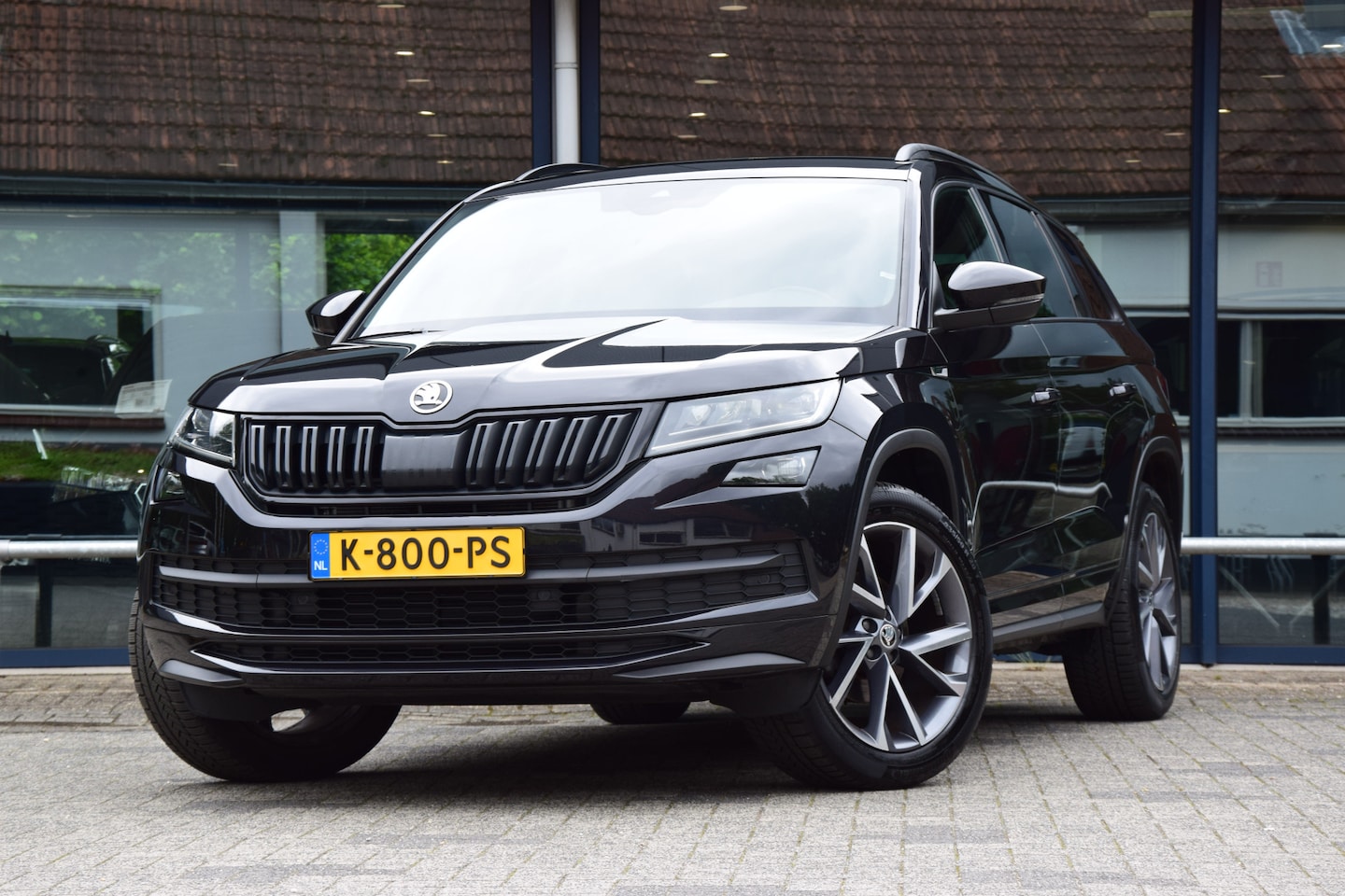 Skoda Kodiaq - 1.5 TSI 150PK Sportline Business DSG Automaat | BOVAG Garantie | Org. NL | Trekhaak | Adap - AutoWereld.nl